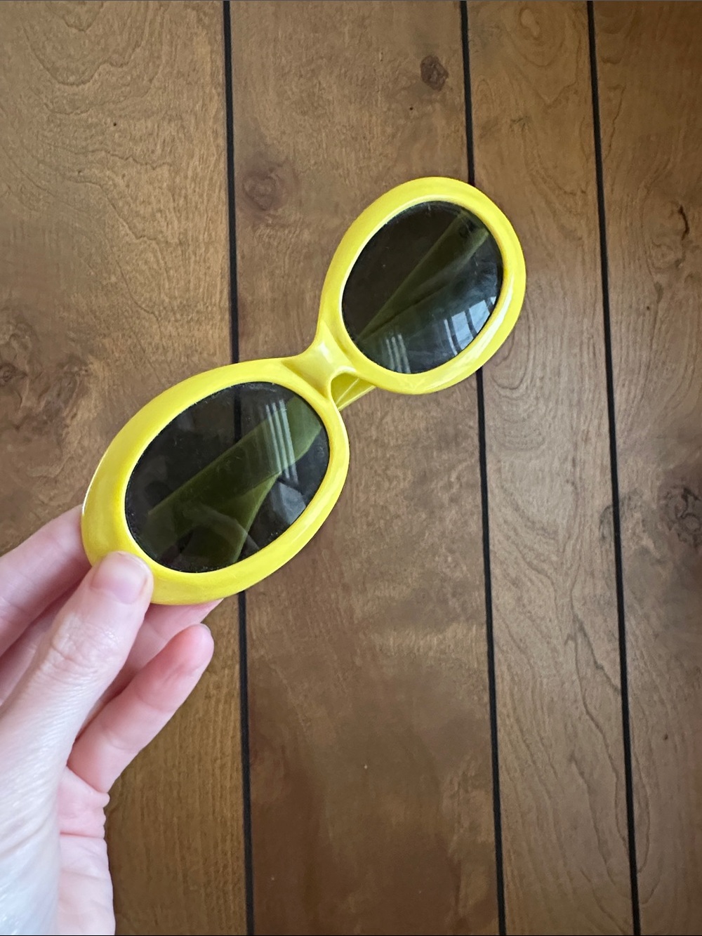 Vintage 60s Mod USA Made Willson Yellow Sunglasses
